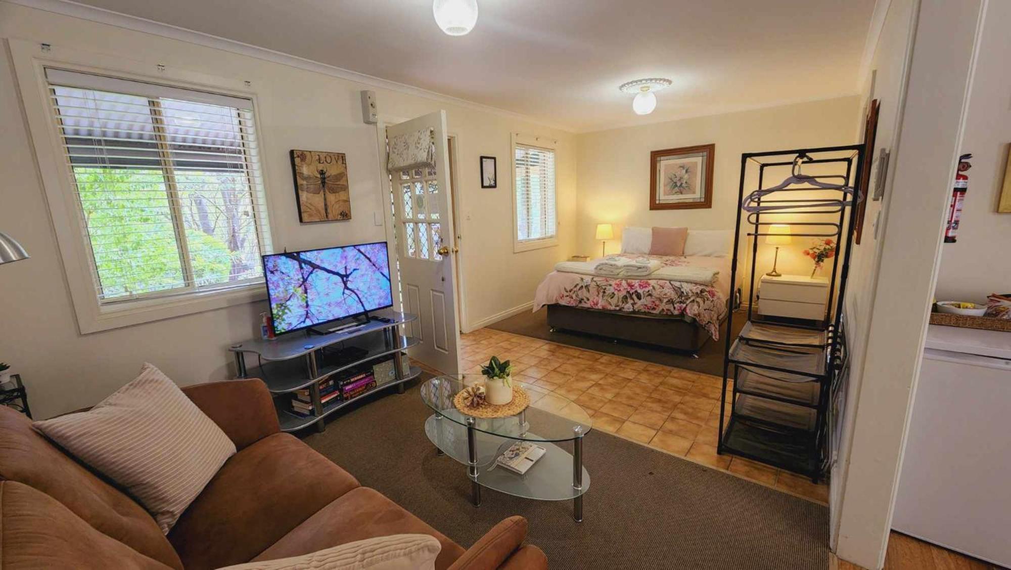 Riesling Trail & Clare Valley Cottages Экстерьер фото