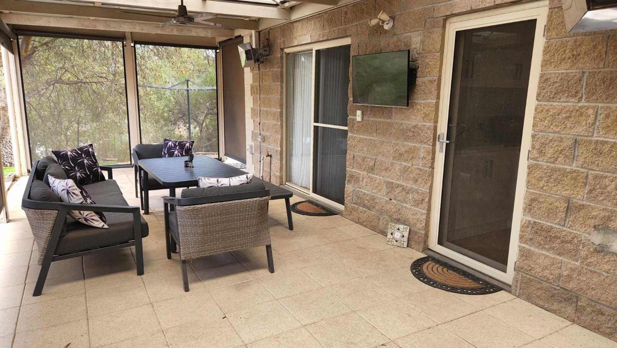 Riesling Trail & Clare Valley Cottages Экстерьер фото
