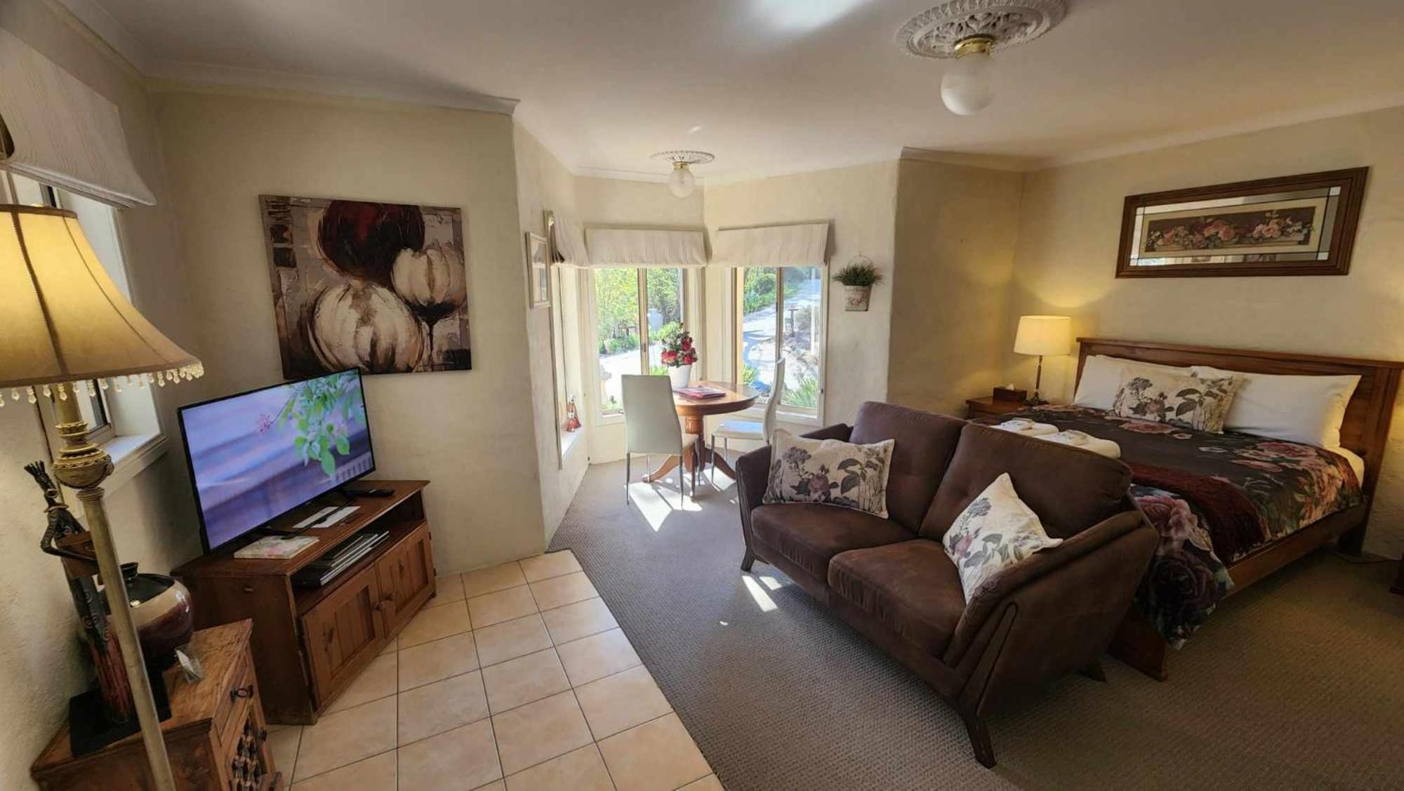 Riesling Trail & Clare Valley Cottages Экстерьер фото